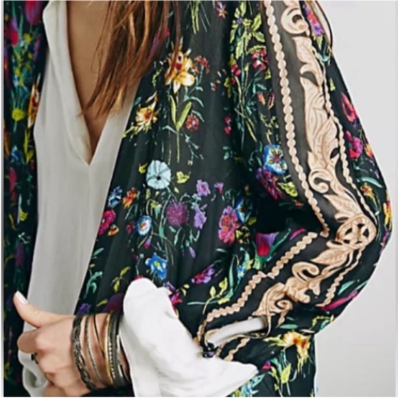 Spell & The Gypsy Queen Duster Robe - Picture 5 of 12